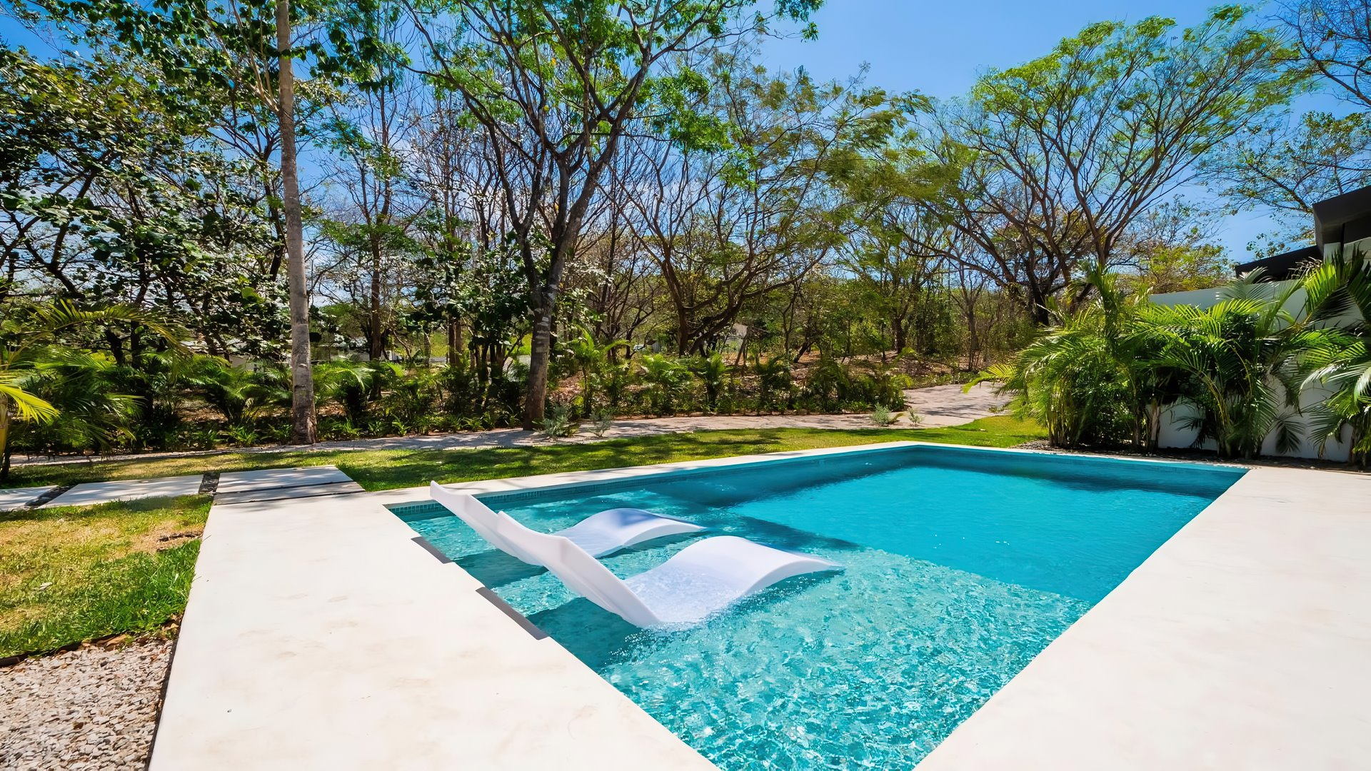 9932-La jolie piscine de la maison à 5 mn de Tamarindo au Costa Rica
