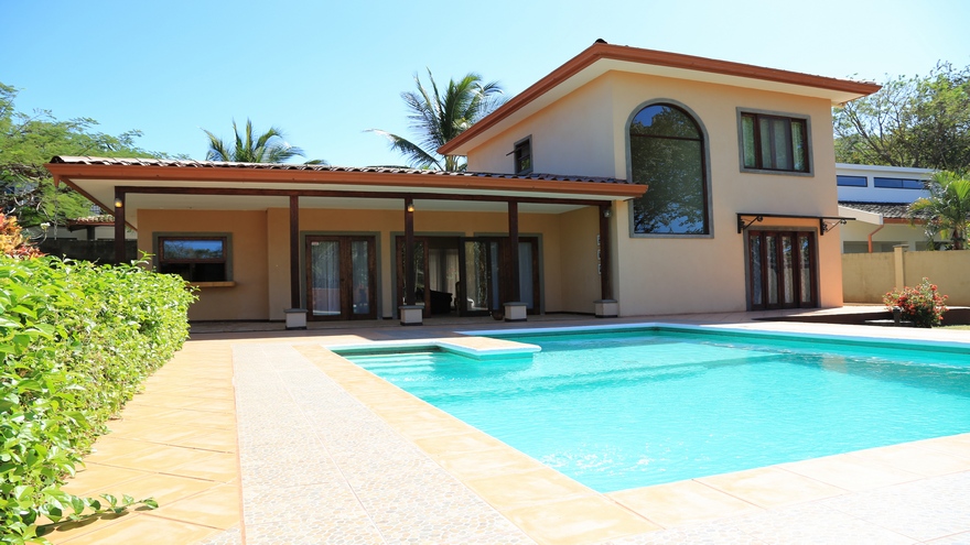 816-La spacieuse maison 