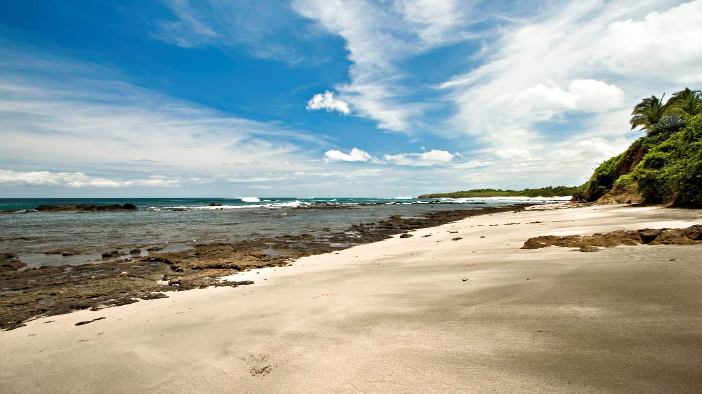 94-La plage à proximité de la villa