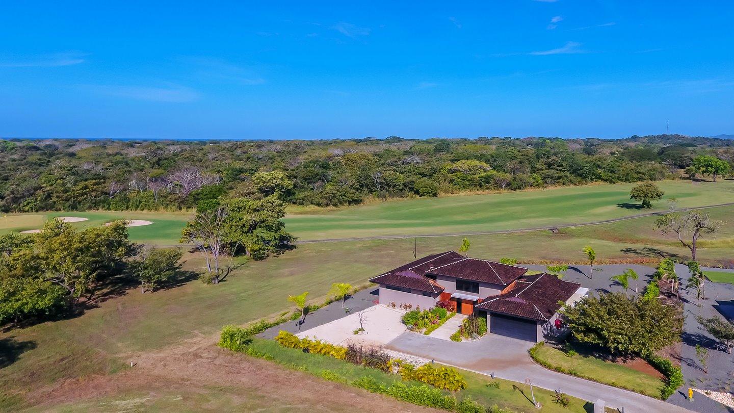 6964-Vue de la villa et du golf d'Hacienda Pinilla