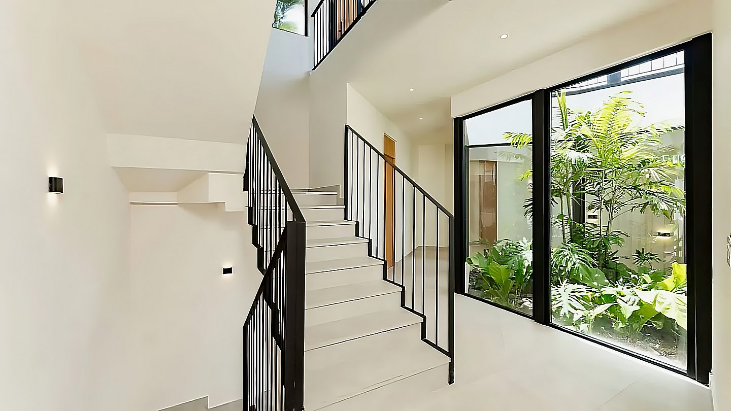 12044-La cage d'escalier