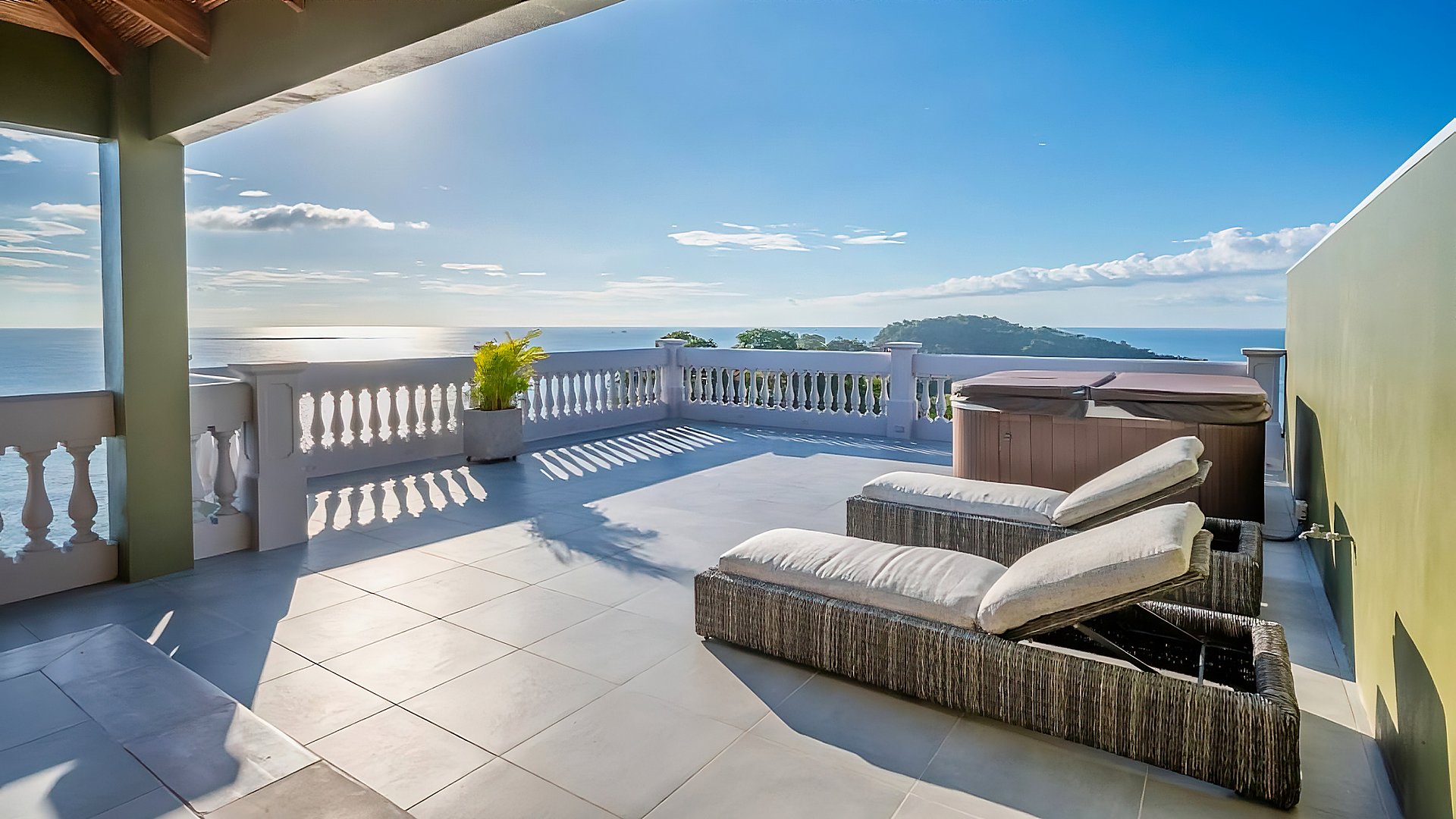 12140-La superbe vue mer du penthouse en vente à Flamingo au Costa Rica