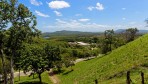 2139-L'autre jolie vue sur les montagnes du côté droit du terrain