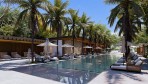 12124-La piscine du club de plage