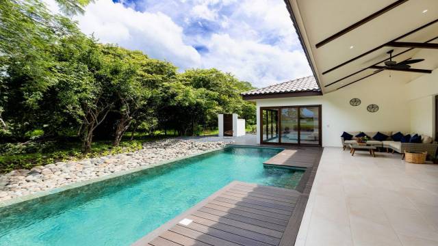 Villa neuve en vente dans un grand domaine privé !