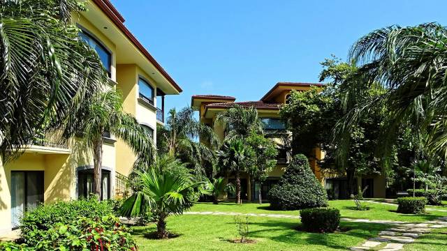 A 10 mn de Tamarindo, appartement de 2 chambres en vente dans une résidence privée.