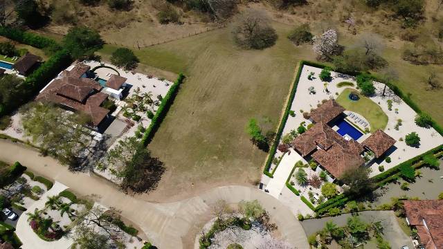 Dans le domaine d’Hacienda Pinilla, terrain de 2 604 m² en vente au fond d'une impasse...